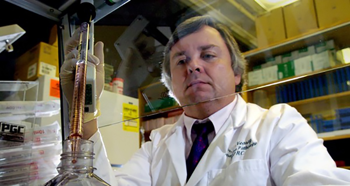 Scientist at Tulane's National Primate Research Center - LAICU